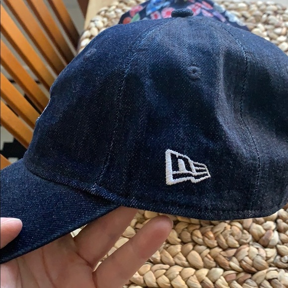 3 Hats - Golden State Warriors and MLB - Picture 8 of 13